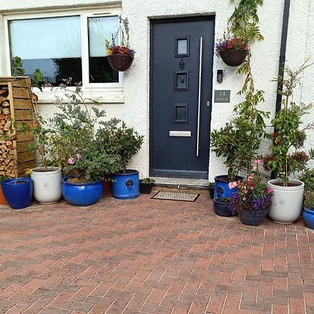 Private Room With Separate Shower And Free Parking Edimburgo Exterior foto